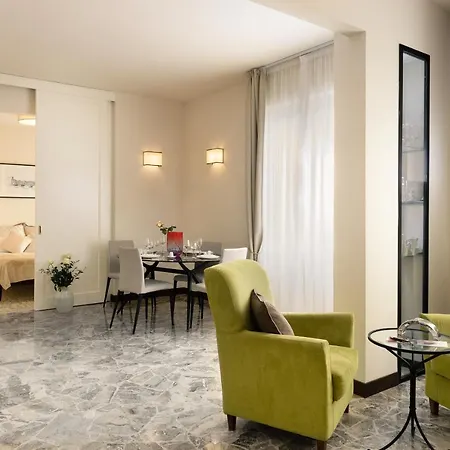 Myflorenceholiday Gold Bridge Apartment *