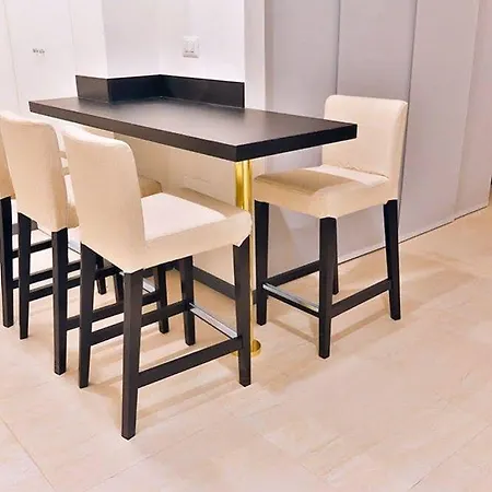 Myflorenceholiday Gold Bridge Apartment